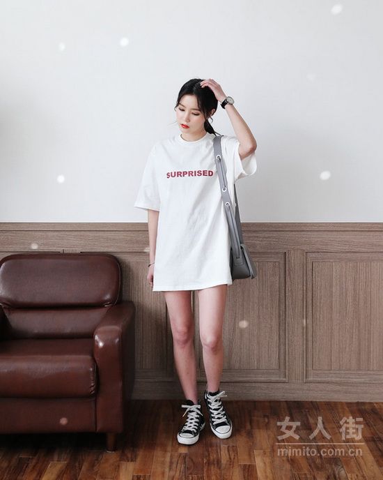 韩版T恤最新时尚穿搭 带你重回少女时代